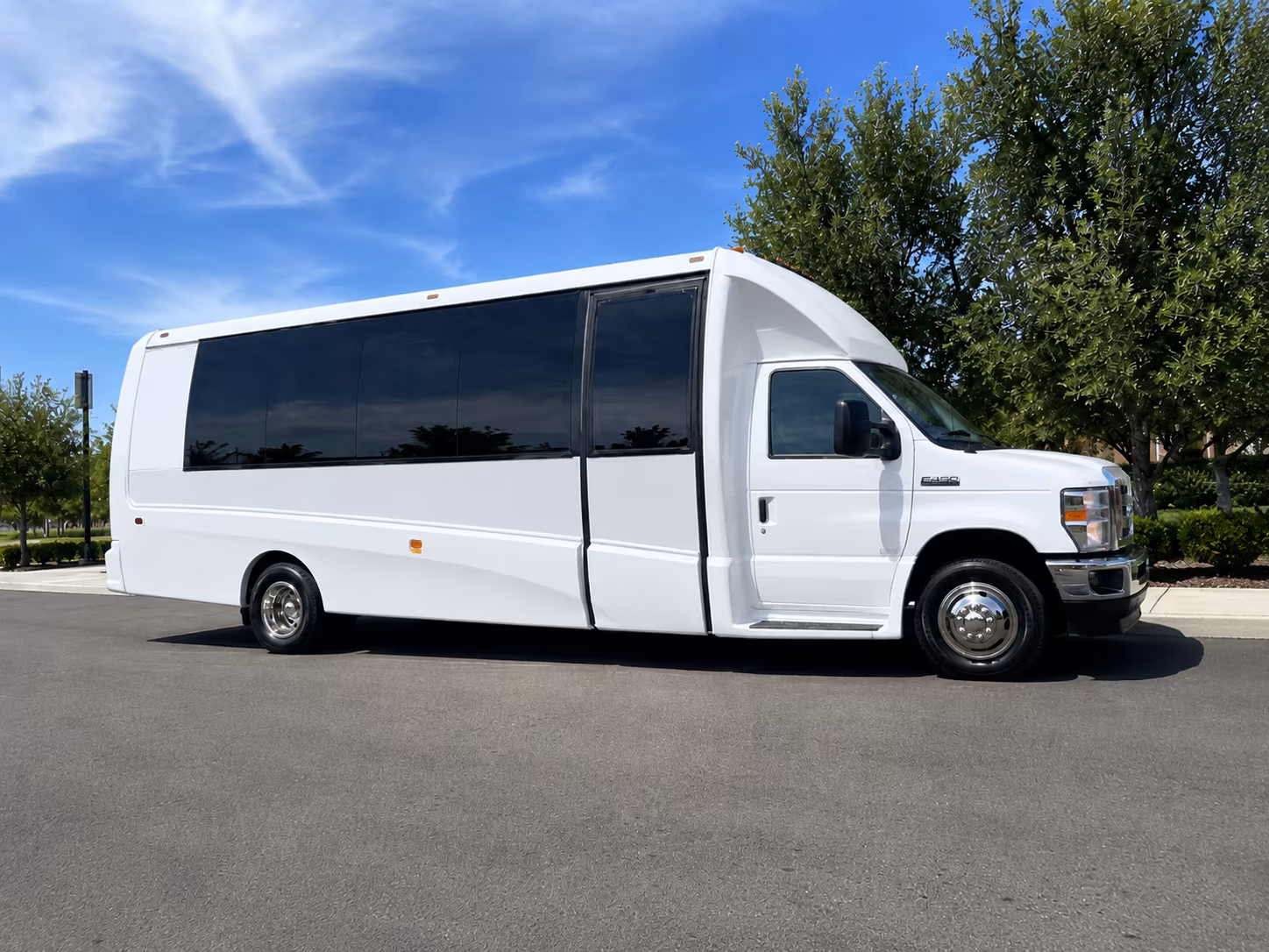 employee shuttle buses for sunnyvale tech campuses and office parks