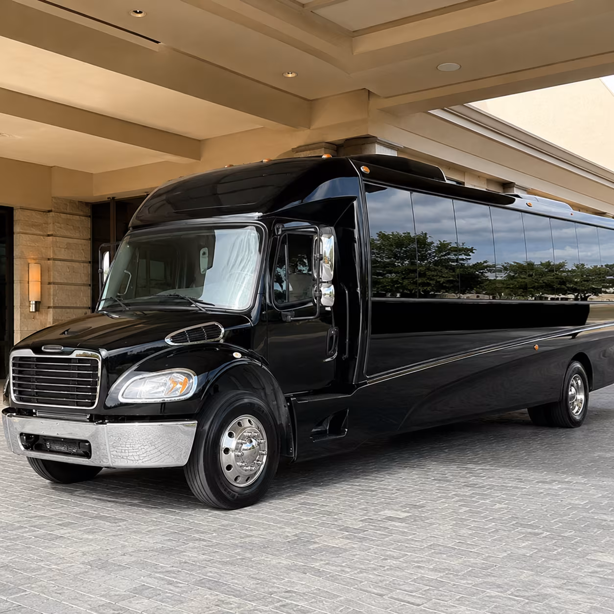 sunnyvale 18 passenger minibus